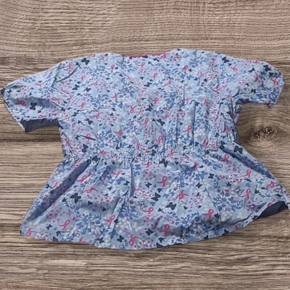 WOMEN'S PLUS SIZE THE SCRUB CO. SHIRT - Picture 5 of 5